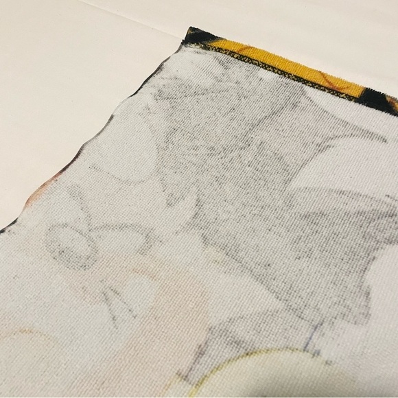 Looney Tunes Character Towel Bugs Bunny Sylvester Tasmanian Devil Tweety - Picture 16 of 16